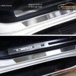 Накладки на пороги (лист зеркальный)Накладки на пороги (лист шлифованный) Lexus LX 450d 2015+